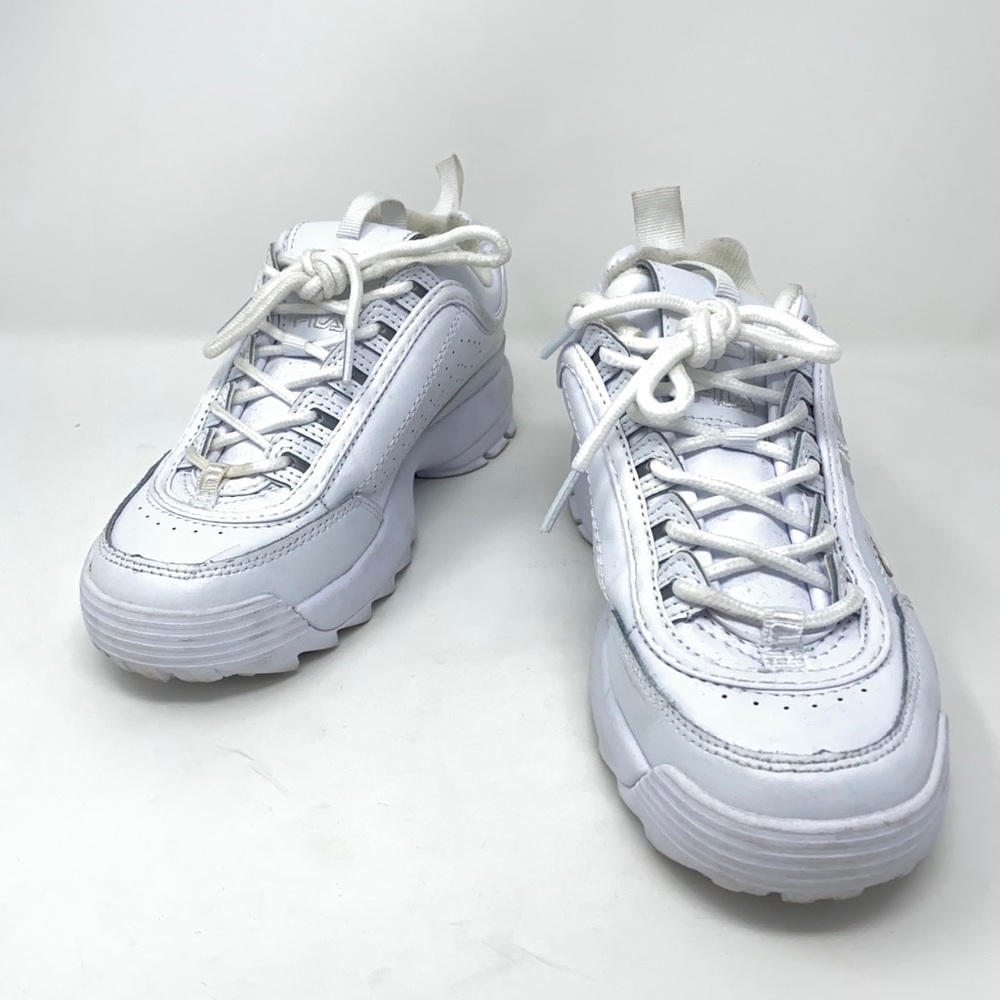 FILA Women’s Disruptor 2 Chunky Sneakers 6.5